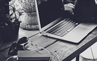 开云·体育官网-新季转会市场火热，各队补强阵容，2021夏季转会市场最新动态